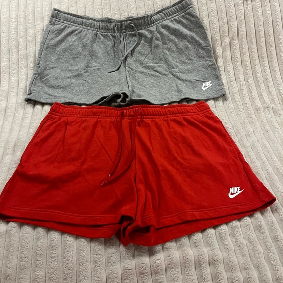 Nike Women's Athletic Shorts Bundle Women’s Size 2XL - Picture 1 of 5